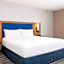 Hampton Inn & Suites Chicago/St. Charles
