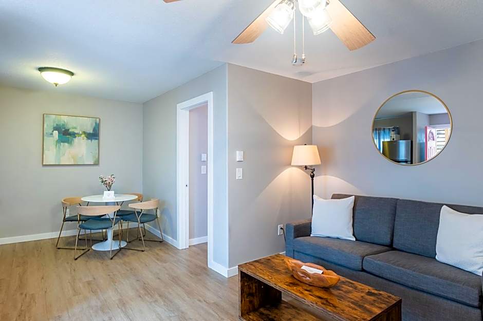 Inn at Haystack Rock