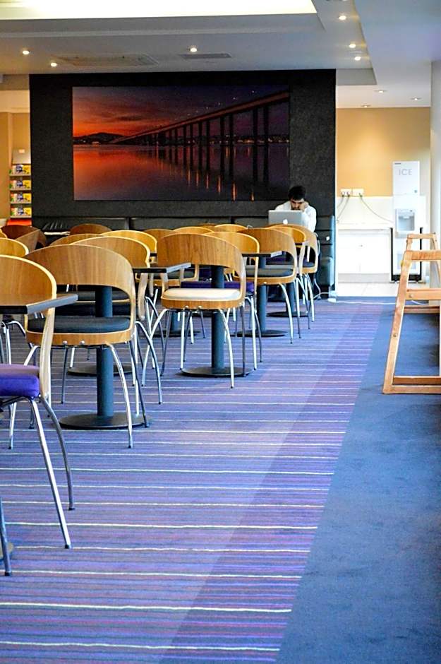Holiday Inn Express Dundee By IHG