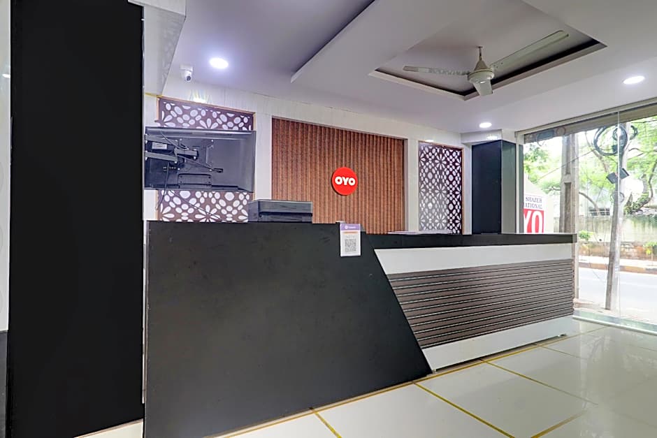 Hotel O Shazeb International