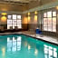 La Quinta Inn & Suites by Wyndham Detroit Utica