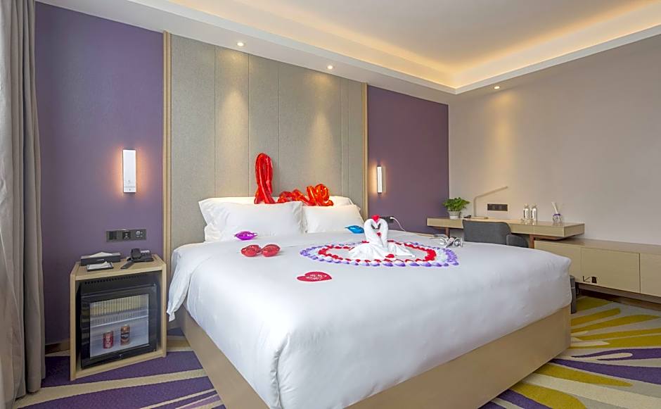 Lavande Hotels· Nantong Development Zone Xinghu 101 Plaza Store