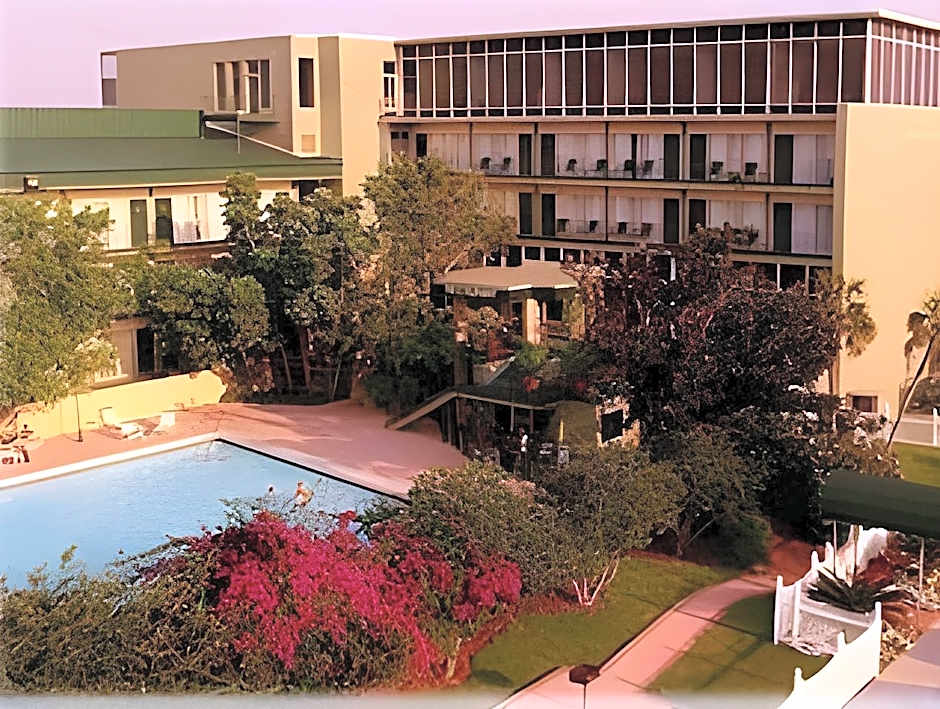 Magnuson Grand Conference Hotel