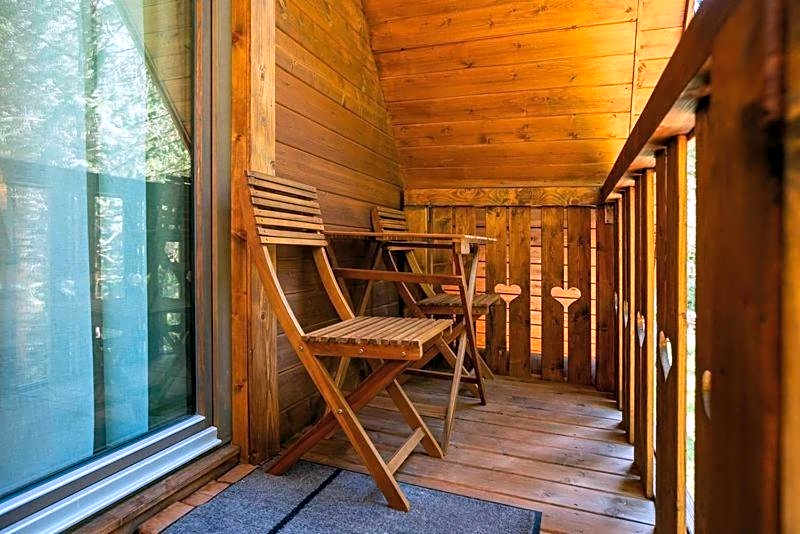 Pristava Lepena Village