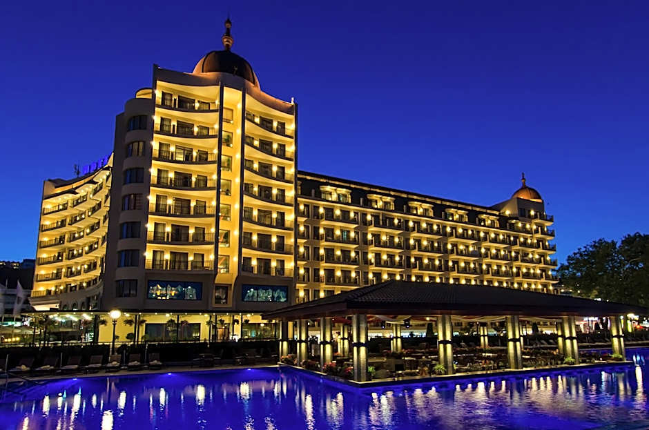 Admiral Hotel - Ultra All Inclusive & Private Beach