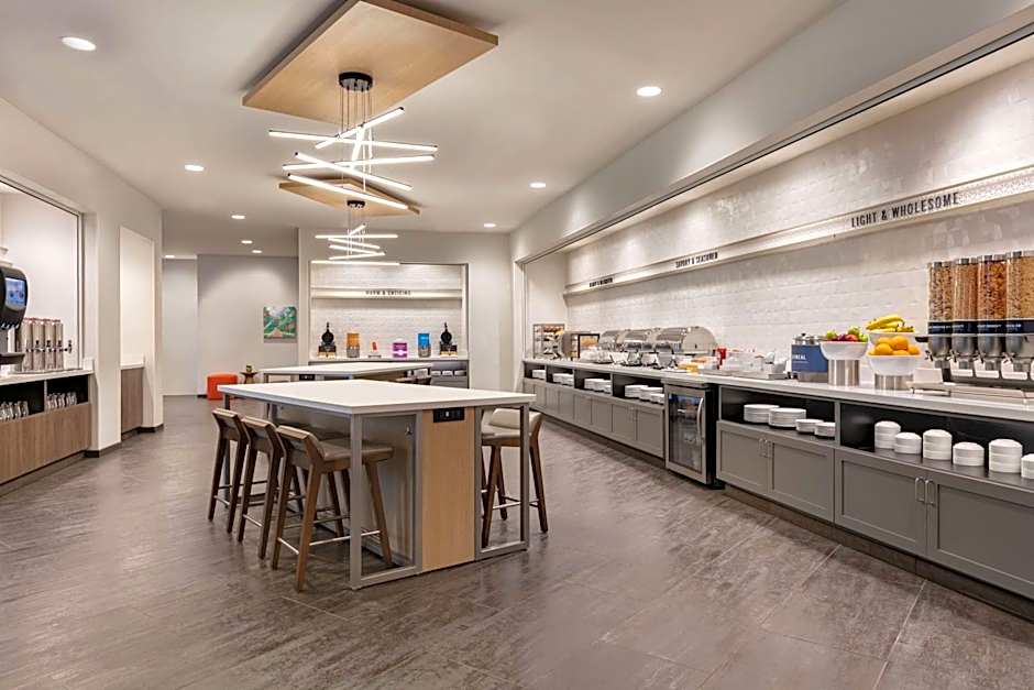 Tru By Hilton Easton