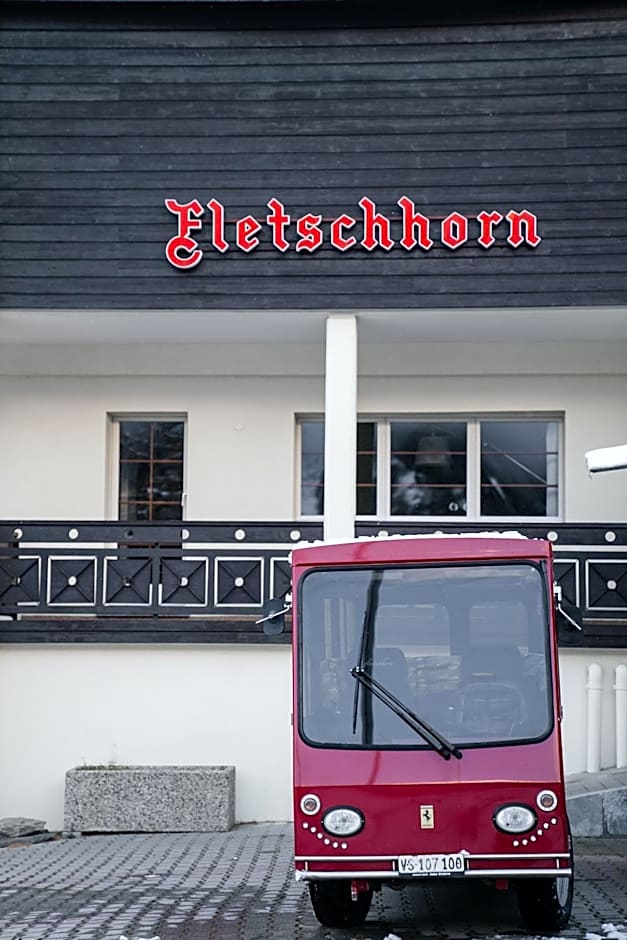 Waldhotel Fletschhorn Panoramic Retreat in Saas Fee