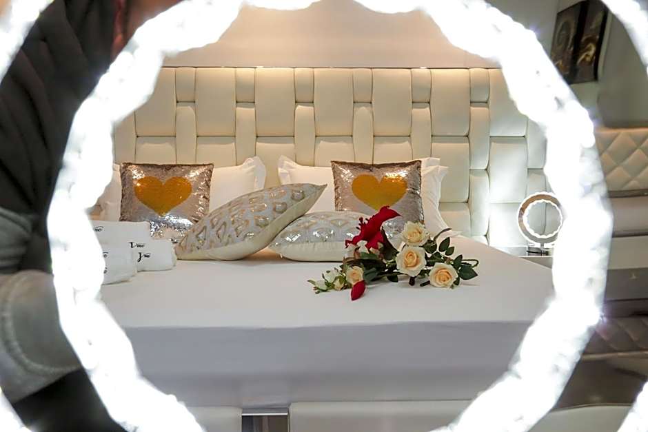 J'Me Boutique Hotel - Adults only