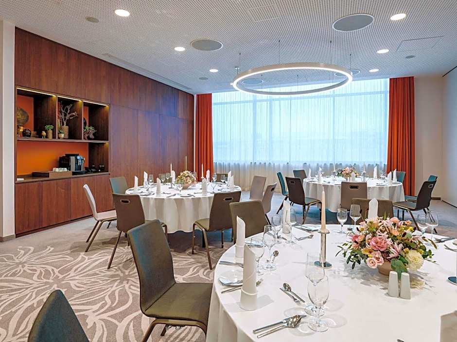 Movenpick Hotel Stuttgart Messe & Congress