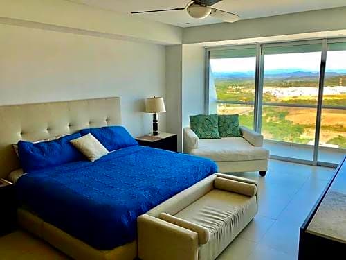 Departamento Peninsula Mazatlan hasta 12 huéspedes