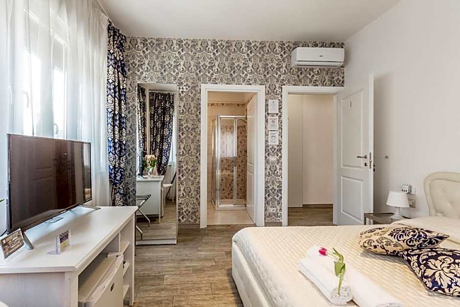 Central City Rooms