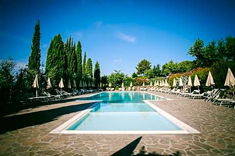 La Piazza di San Donato