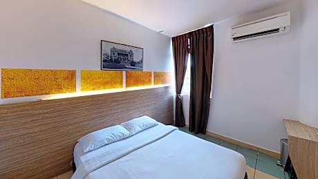 Double Standard Superior