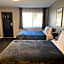 Monashee Lodge