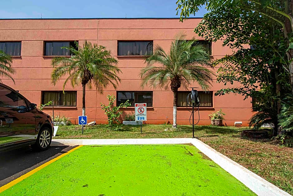 Hotel Golden Park Ribeirão Preto by Nacional Inn