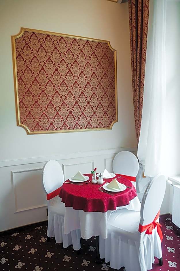 Alisa Hotel