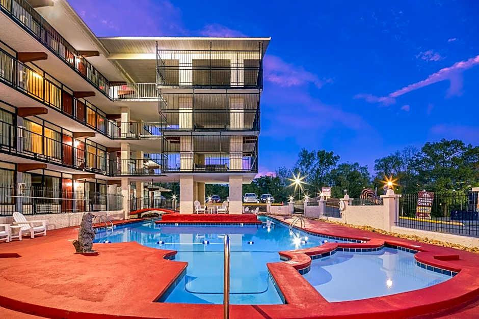 Americana Inn a Travelodge by Wyndham