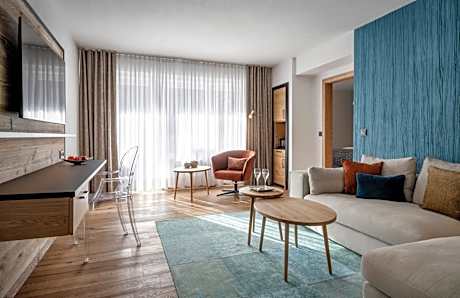 Comfort Suite with Balcony