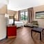Extended Stay America Suites - Fort Lauderdale - Cypress Creek - NW 6th Way