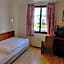 Hotel zur Post Dabringhausen - Quiet Business Hotel near Cologne and Dusseldorf Trade Fairs