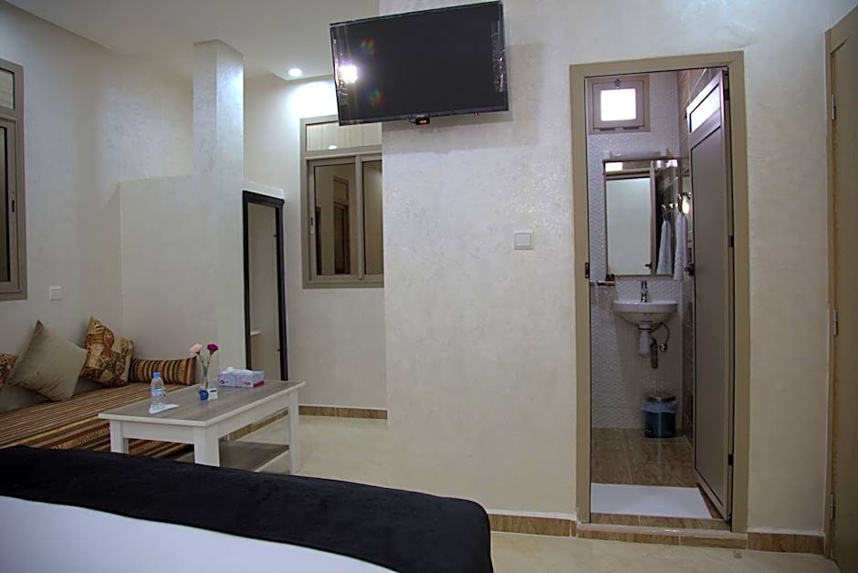 Dakhla Guest