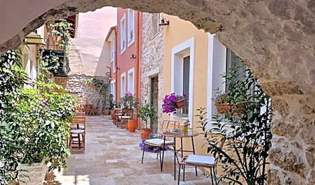 Limeria studios & maisonettes