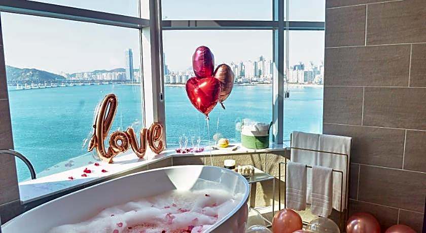 H Avenue Gwanganri Beach