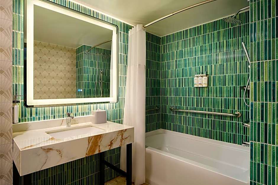 Holiday Inn Savannah S - I-95 Gateway Hotel By IHG