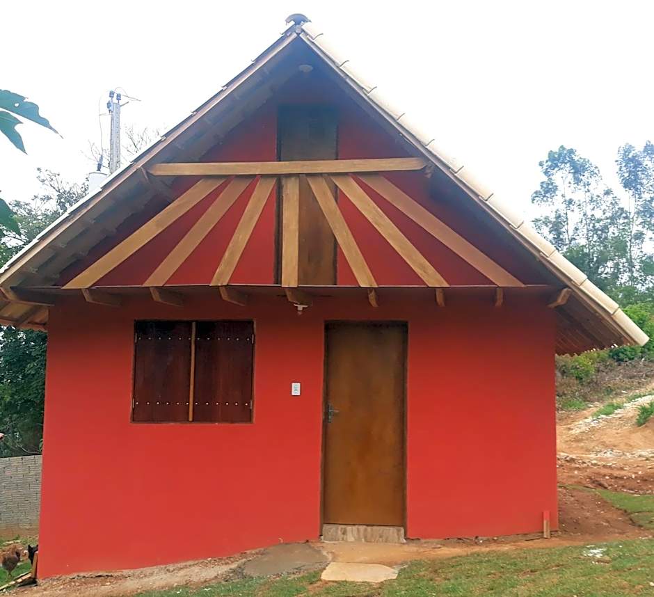 SITIO CAMINHO DAS PEDRAS - Suítes e Chalés