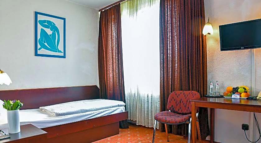 Mainbogen Hotel