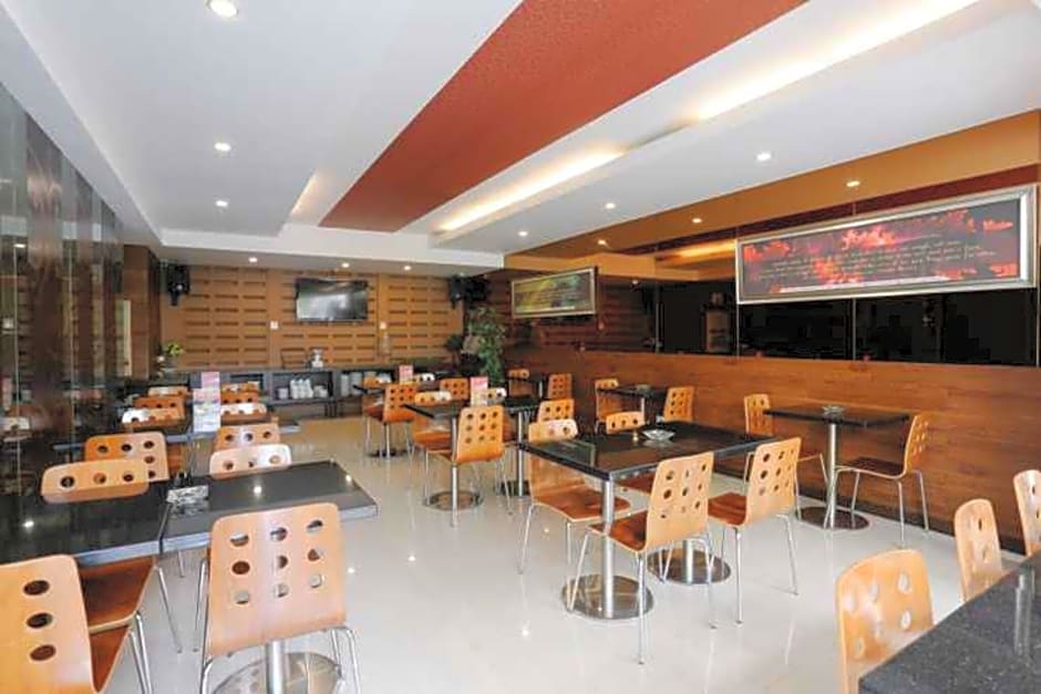 Favor Hotel Makassar City Center by LIFE