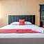 RedDoorz Plus near Istana Maimun Medan