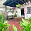 Casa Canario Hostel