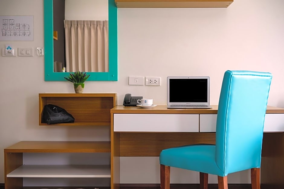 Siri Ratchada Bangkok