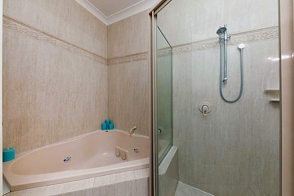 Meridian Beachside Apartments