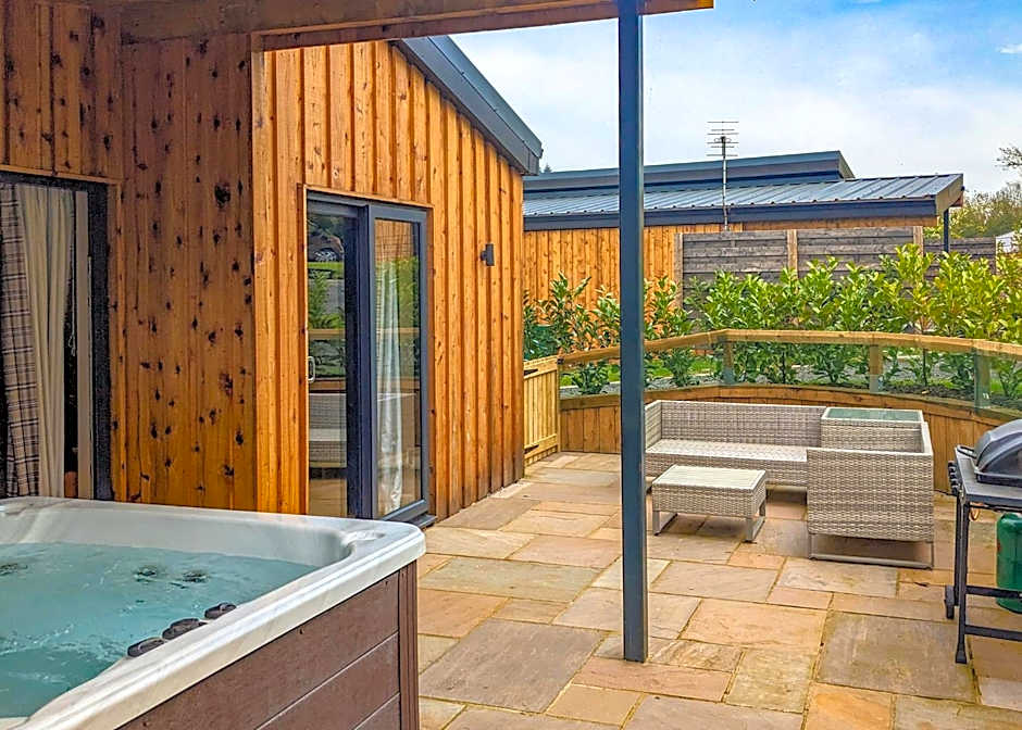 The Warrens At Foxtail