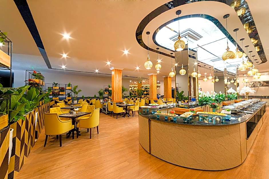 Ladalat Hotel