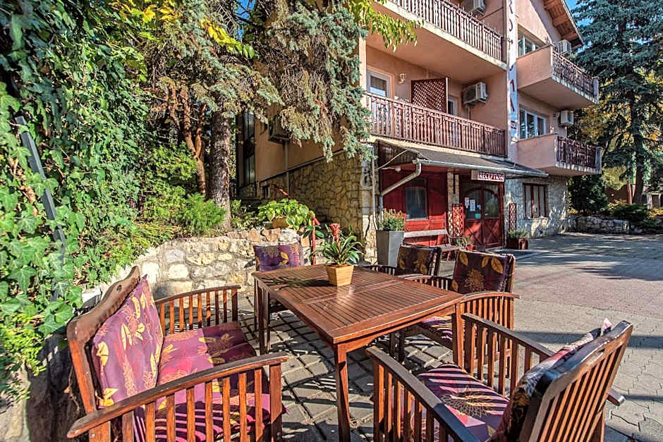 Korona Panzio Budapest