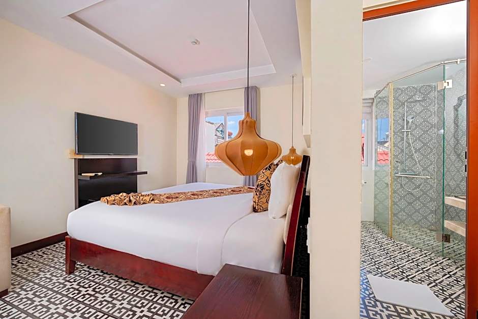 Hoi An Canal House Riverside by Haviland