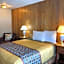 Cedar Inn & Suites