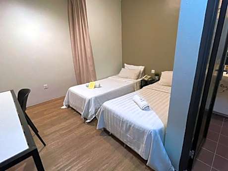 Standard Twin Room (No Window)