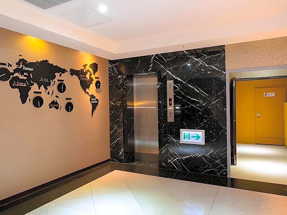 Talmud Hotel Tainan