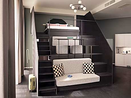 Extra Large Studio with Kitchenette - Loft