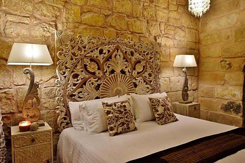 Chapel 5 Boutique Suites B&B