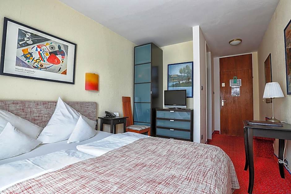 Hotel Nymphenburg City - München