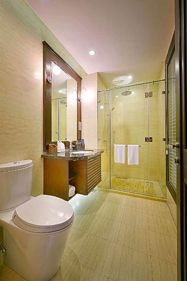 Paradise Suites Hotel