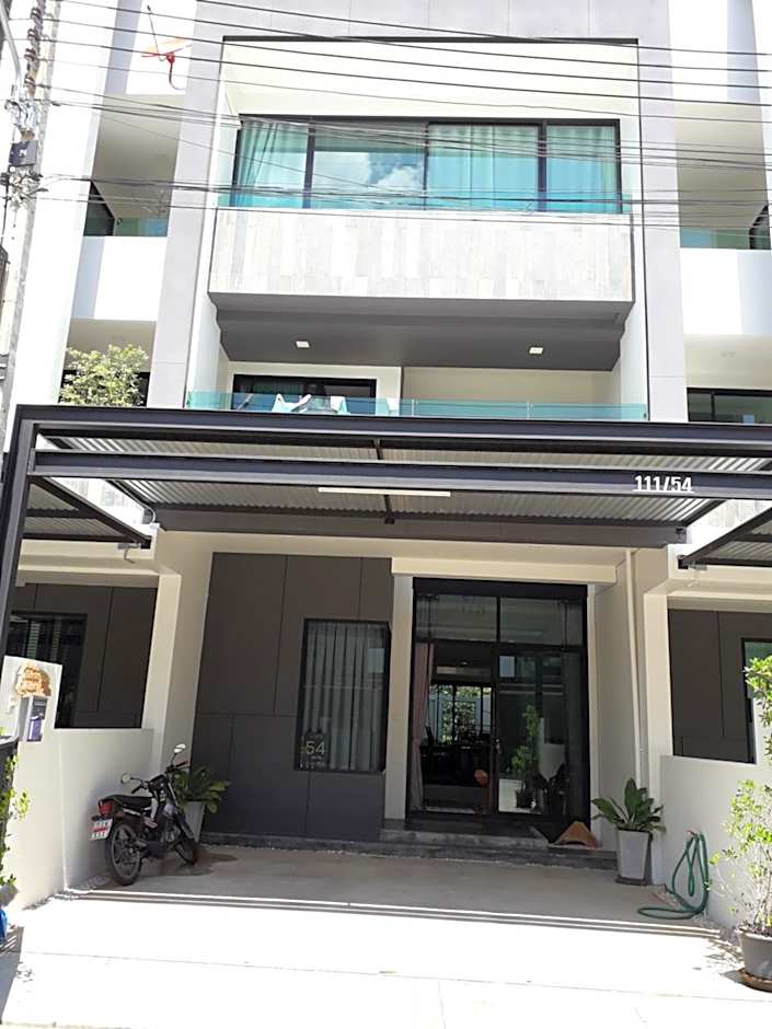 New Loft Modern Home