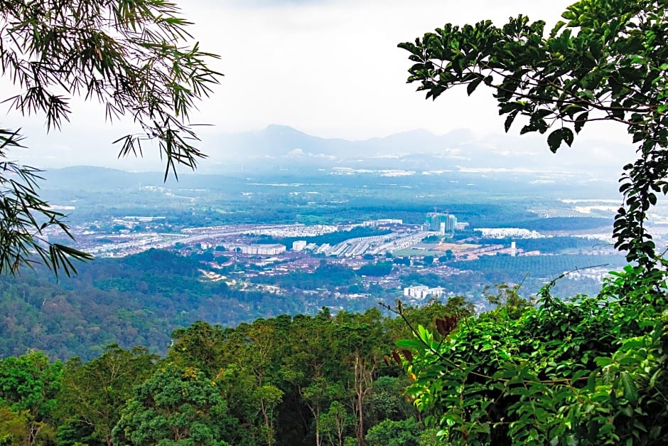 OYO 90522 Alma Sweet Home