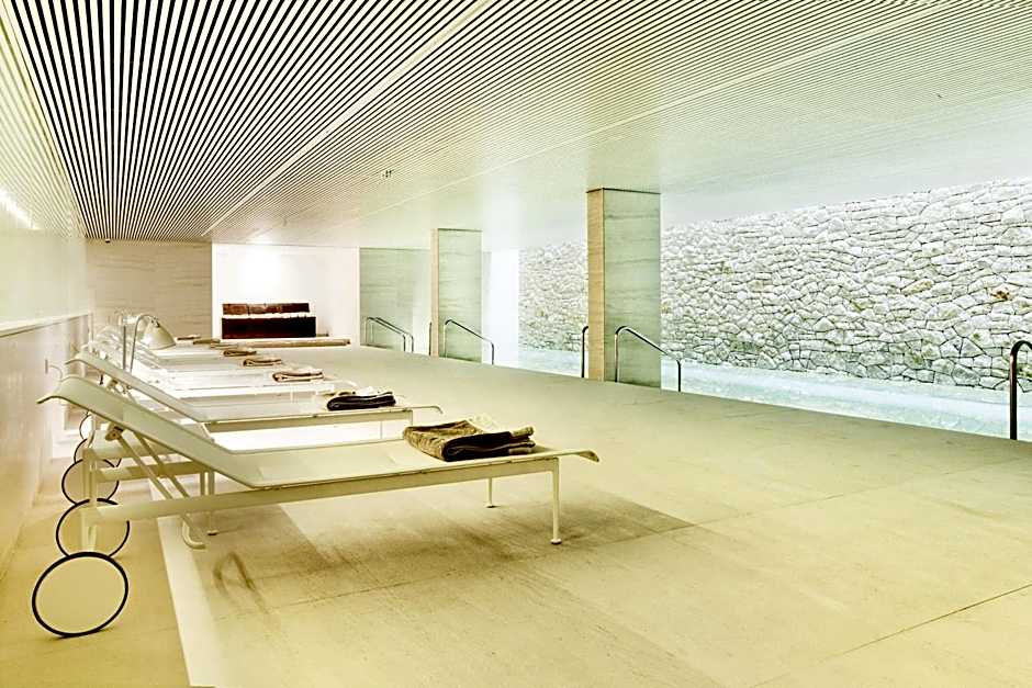 Square Nine Hotel Belgrade