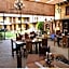 Nuestras Raices Hotel - Museo - Restaurante